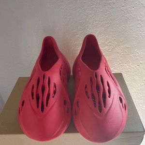 Adidas yeezy Foam runners “vermilion”
